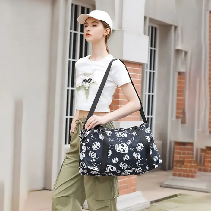 M24 Wholesale Gothic Punk Custom Skeleton Head Pattern Sublimation Gym Travel Bag - Image 4